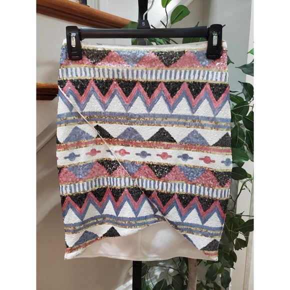 Bebe Women's Multicolor 100% Polyester Back Zip Sequin Tulip Mini Skirt X-Small - Picture 12 of 12